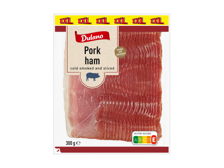 Paket dimljene in narezane svinjske šunke, z oznako XXL in Nutri-Score.