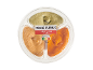 Trio humusa s piquillo, baziliko in pikantnim v okrogli embalaži, Nutri-Score C.
