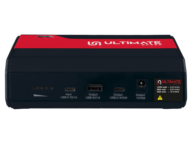 Črno-rdeč prenosni zaganjalnik z različnimi vhodi in izhodi USB ter specifikacijami moči.
