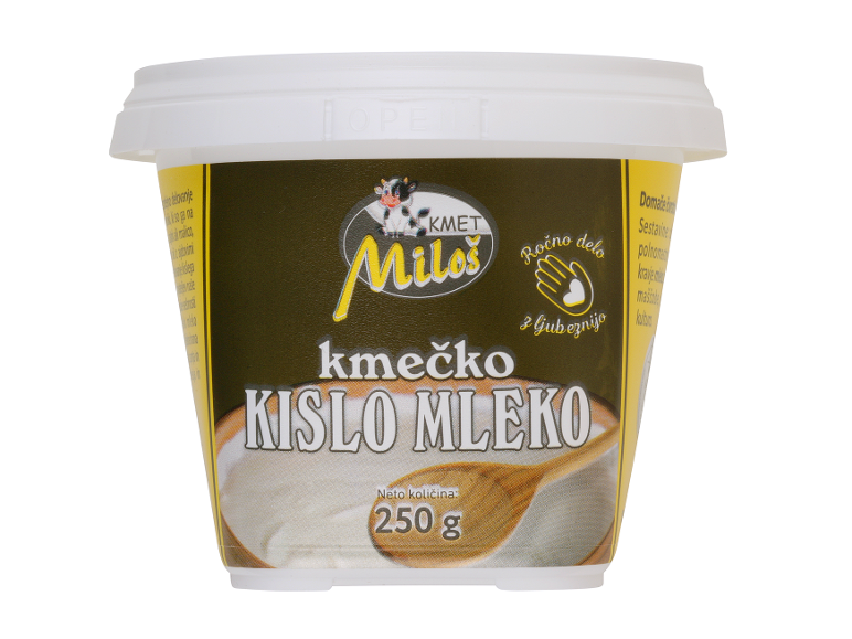 Pakiranje kmečkega kislega mleka, 250 g.