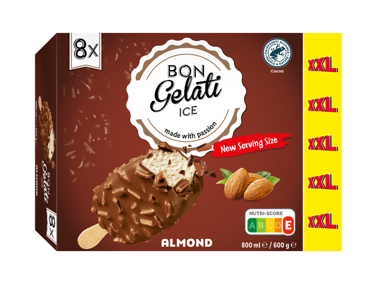 Škatla 8 mandljevih sladoledov s čokoladno oblogo, z Nutri-Score E in velikostjo XXL.
