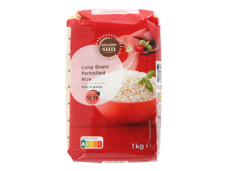 Dolg zrnat parboiled riž, s časom kuhanja 13-15 minut in Nutri-Score A.