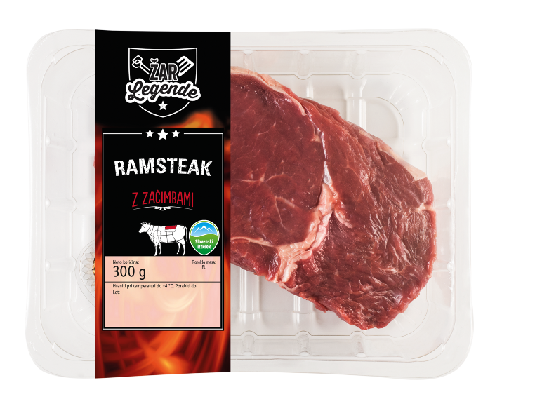Pakiran surov ramsteak, 300g, z napisom 'RAMSTEAK Z ZAČIMBAMI'.