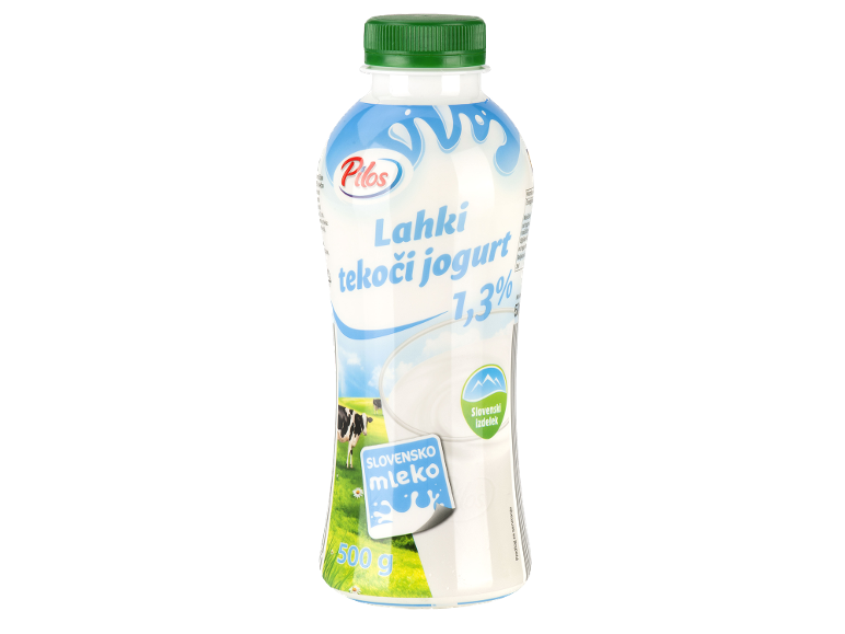Lahki tekoči jogurt 1,3% maščobe, 500g, s slovenskim mlekom in oznakami izdelka.