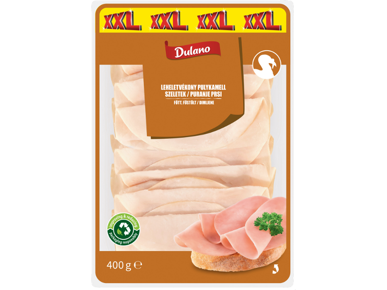 Pakiranje dimljenih in kuhanih puranjih prsi, z napisom „XXL“ in „400 g“.