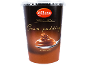 Čokoladni puding s čokoladnim kodrom na žlici, v temno rjavi embalaži.