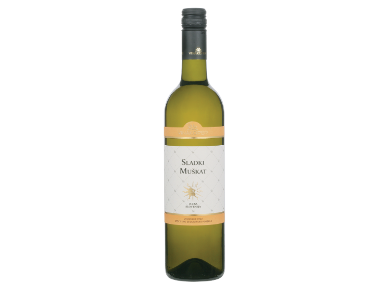 Steklenica belega vina z etiketo, na kateri piše 'Sladki Muškat' in 'Istra Slovenija'.