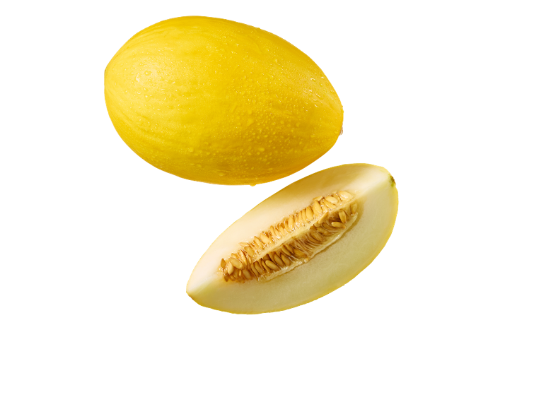 Celotna rumena melona in rezina s semeni na črnem ozadju.