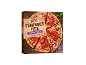 Embalaža zamrznjene pice z napisom „Stonebaked Pizza Speciale“ in vidno pico, narezano na kose.