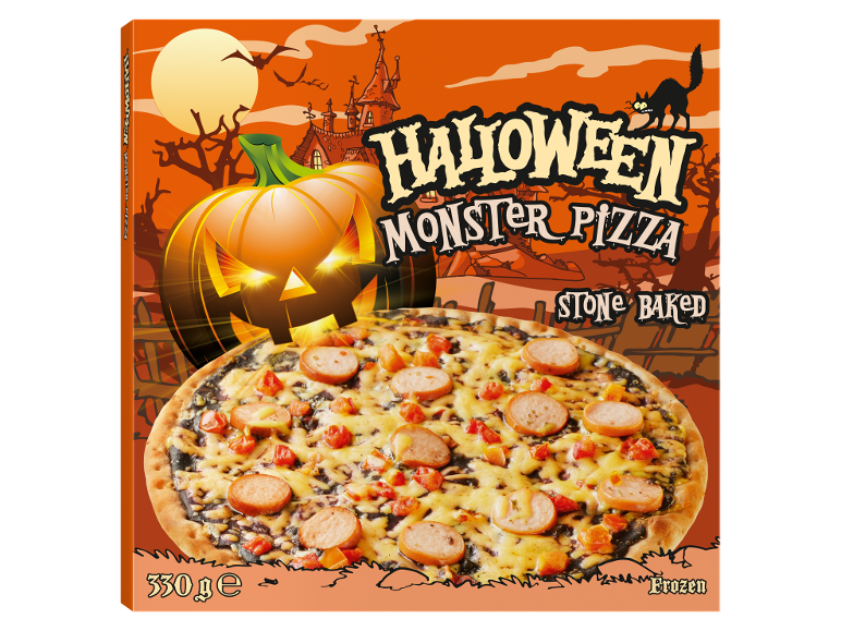 Škatla Halloween pice s klobaso in paradižnikom, z bučo in gradom v ozadju.