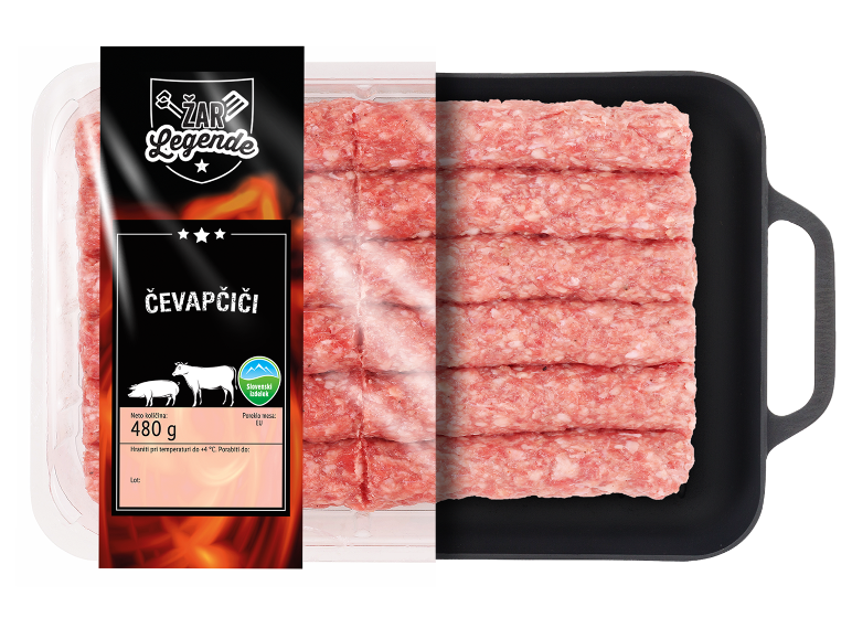 Pakirani mleti mesni čevapčiči, z etiketo, ki označuje 480g in poreklo EU.