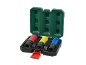 Komplet treh barvnih udarnih nastavkov (rdeč, rumen, moder) v odprtem zelenem kovčku.