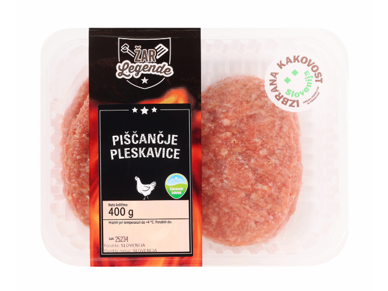 Pakirane piščančje pleskavice, 400 g, z nalepko slovenske kakovosti.