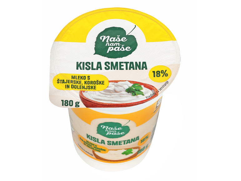 Pakiranje kisle smetane z 18% maščobe, 180g, z mlekom iz slovenskih regij.