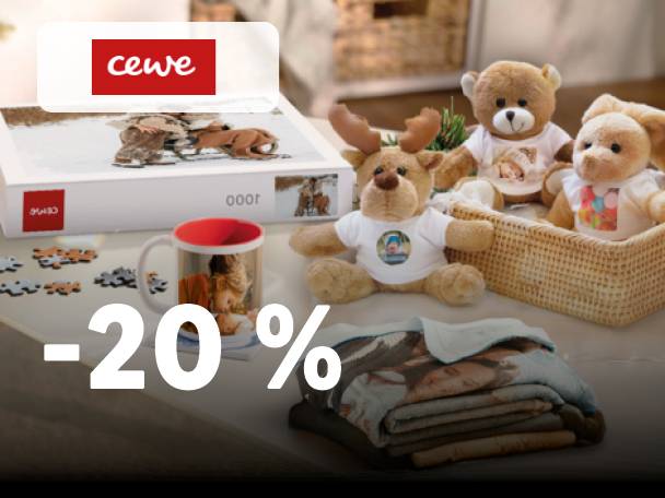 Cewe foto izdelki: sestavljanka, skodelica, plišaste igrače in odeja z osebnimi fotografijami, 20% popusta.