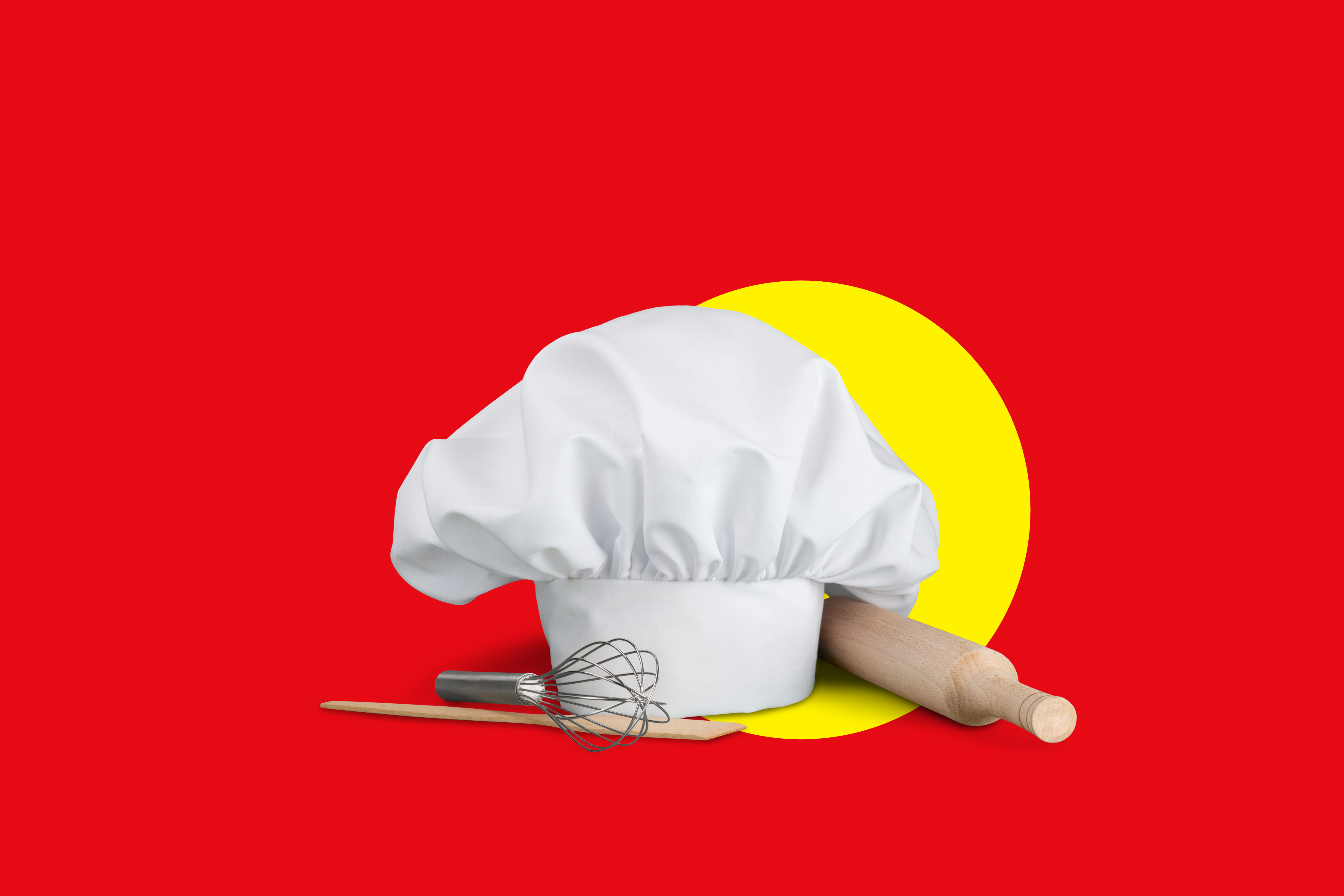 Kuharska kapa, metlica in valjar na rdečem ozadju z rumenim krogom.