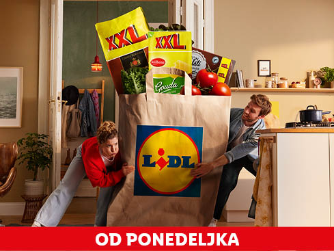 Lidl XXL ponudba živil v veliki papirnati vrečki.