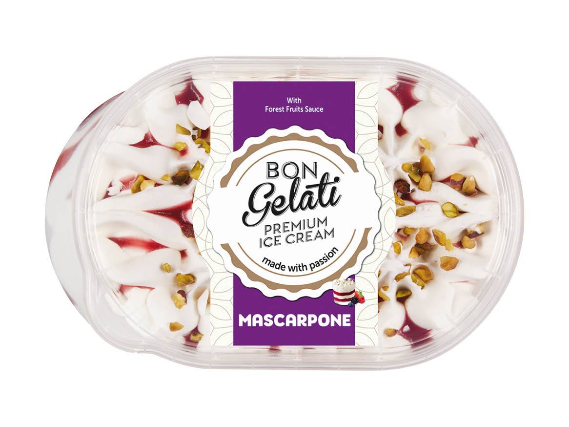 Posoda Bon Gelati Mascarpone sladoleda s prelivom iz gozdnega sadja in pistacijami.