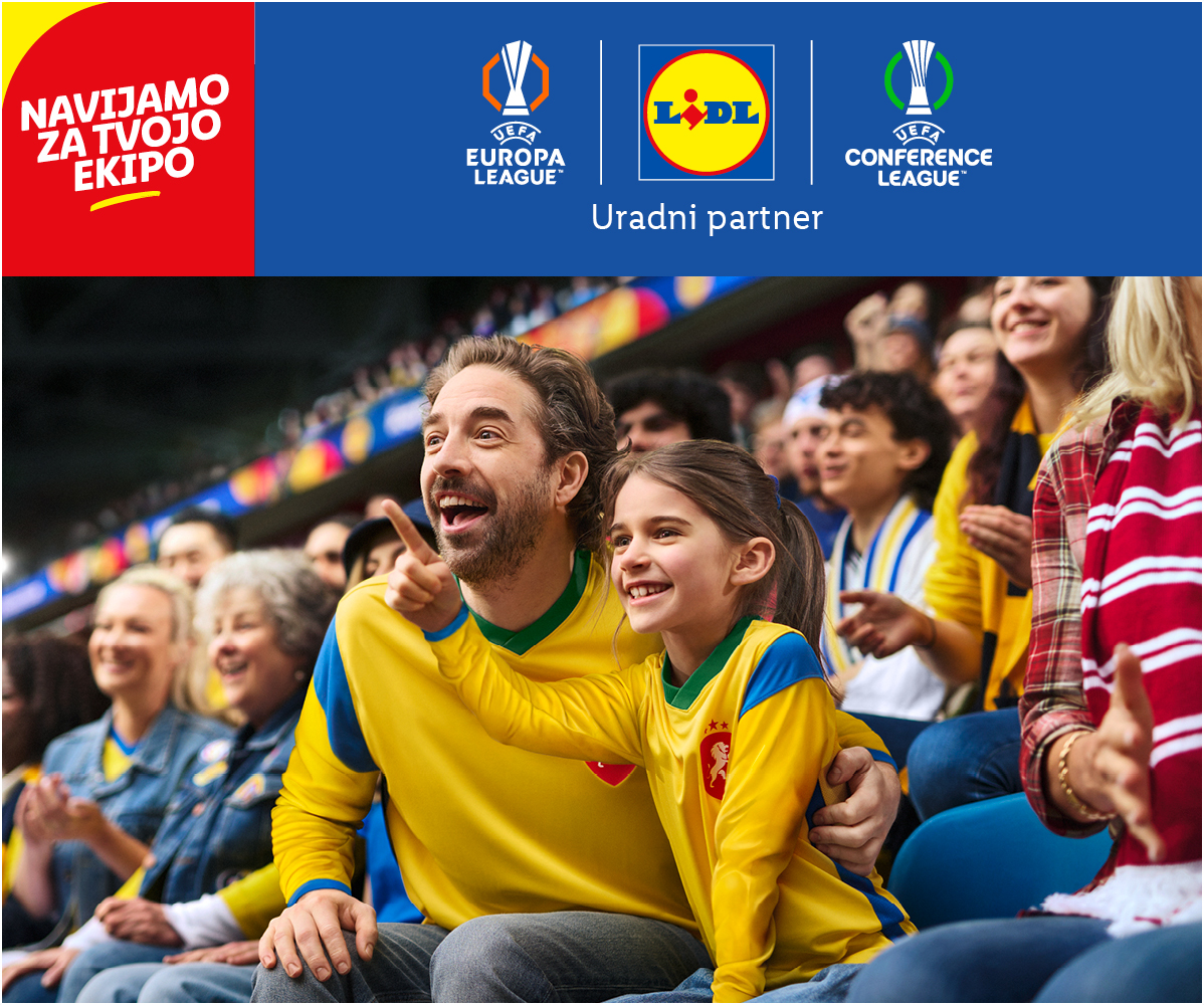 Družina gleda nogometno tekmo; Lidl sponzorira UEFA Evropsko in Konferenčno ligo.
